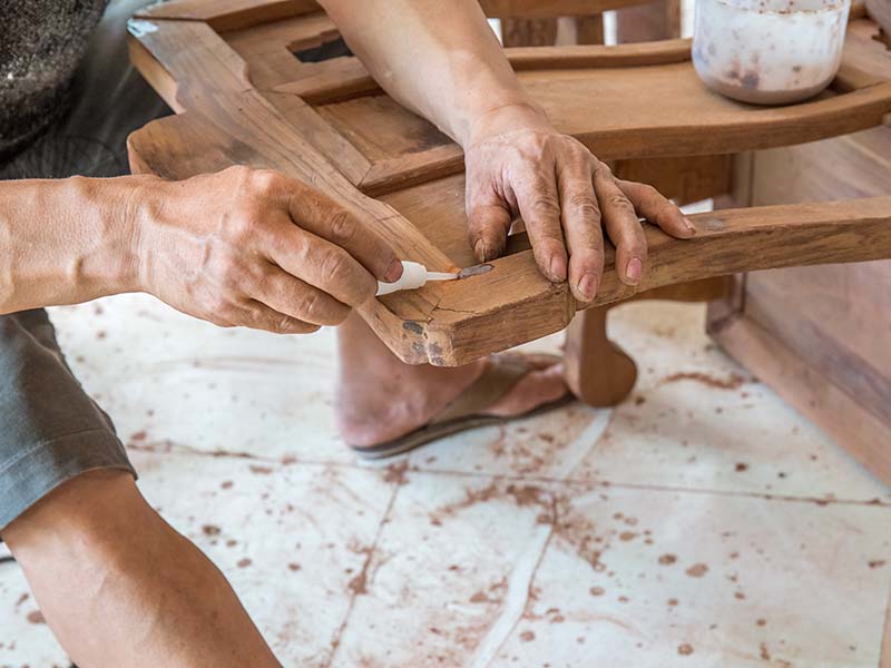 吉利旧家具改色翻新方法