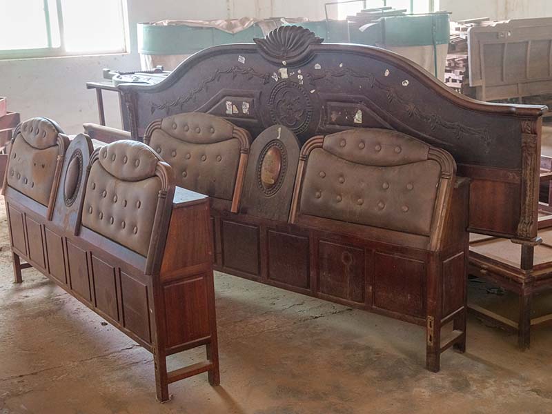 吉利红木家具维修翻新
