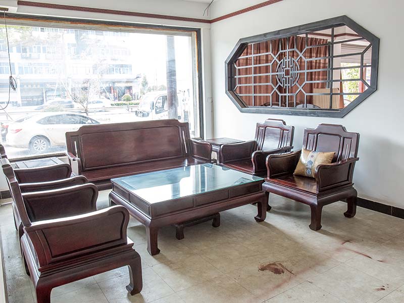 吉利红木家具维修翻新