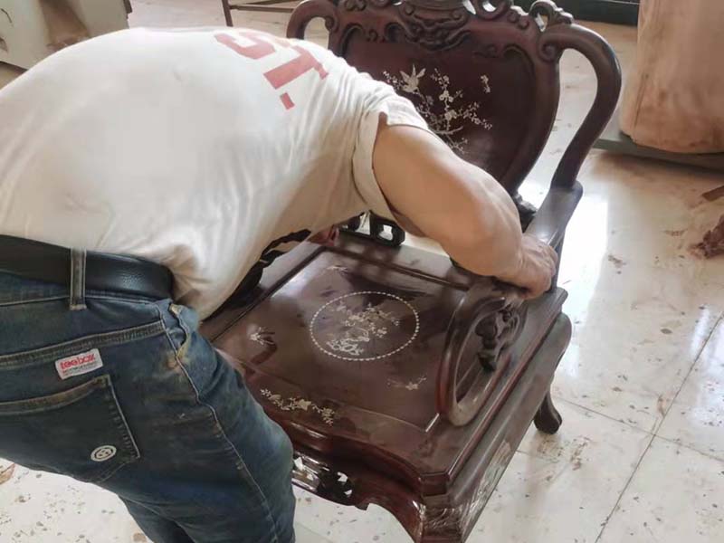 吉利老旧红木家具保养技巧